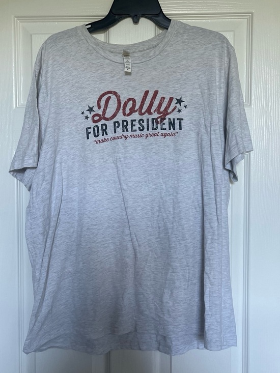Bella Canvas Tops - Heather Gray 'Dolly For President' Graphic Tee - Casual Short Sleeve Shirt